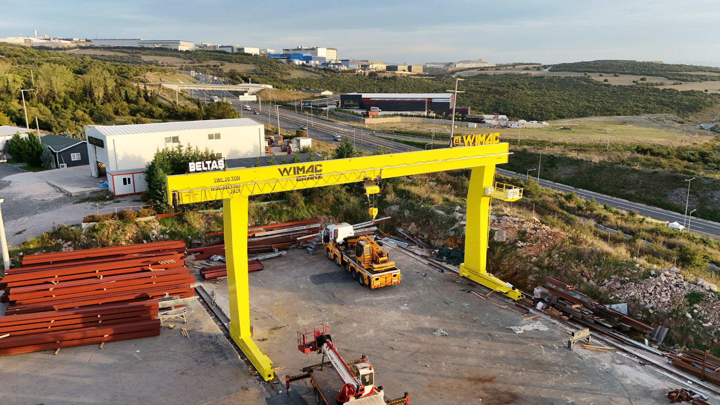 custom-designed-l-type-gantry-crane